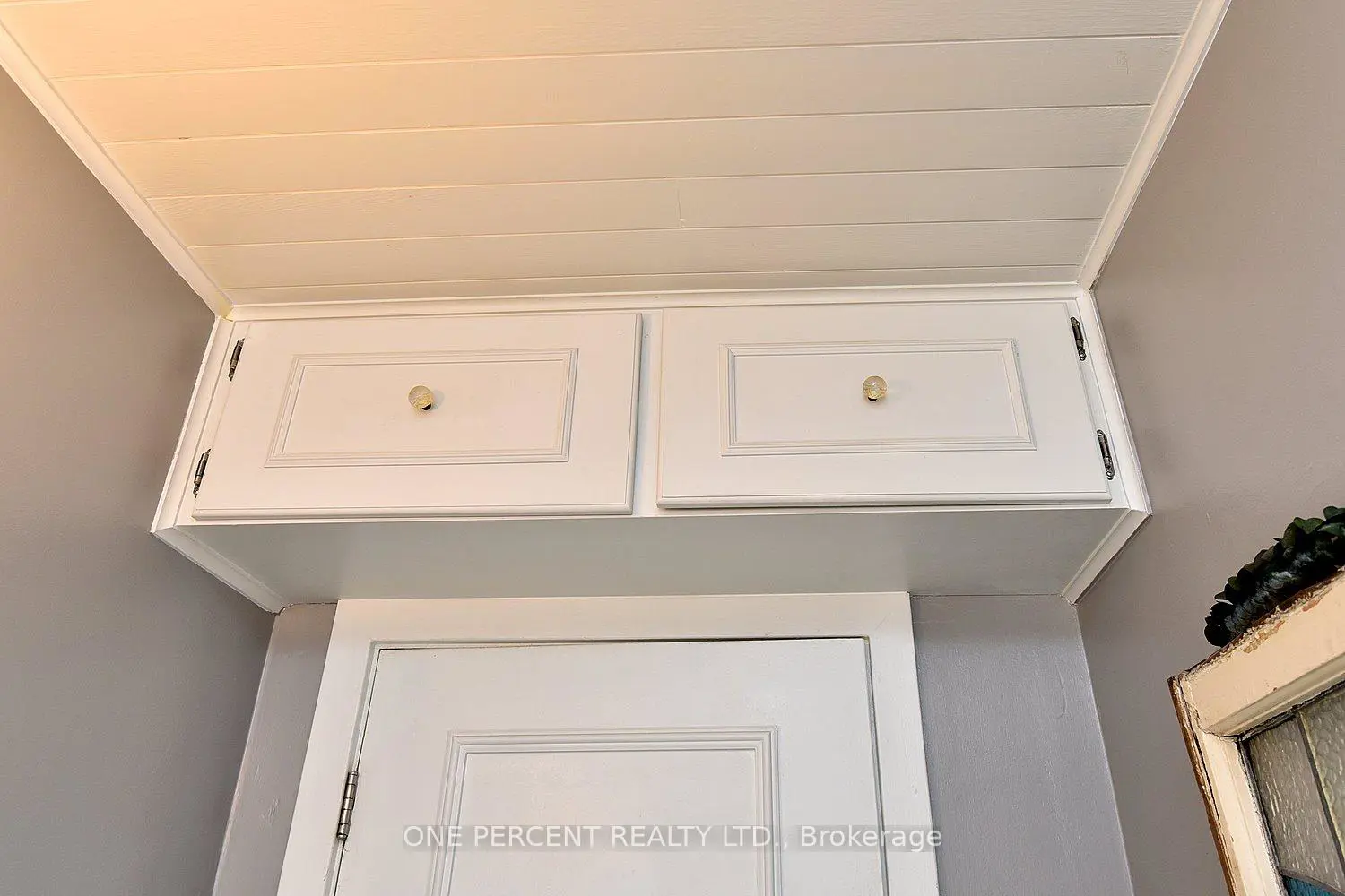 Additional image 14 of 1351 Lakeshore Road 16