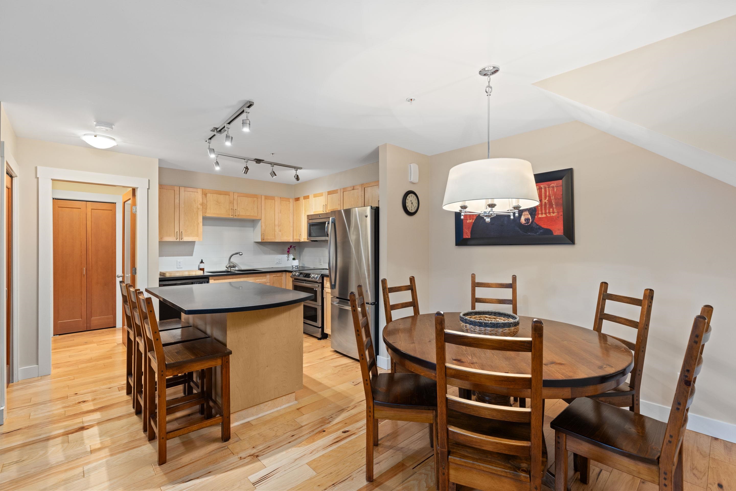 Additional image 5 of 25-4637 Blackcomb Way, Whistler, BC, V8E 0Y6