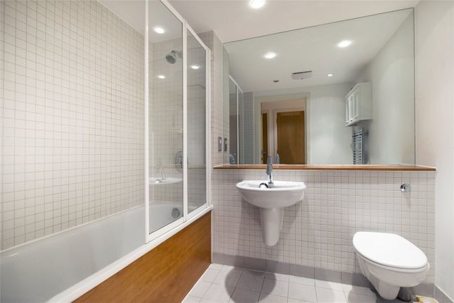 Additional image 2 of 1 Bed Flat, Brewhouse Yard, EC1V, N1 7GU