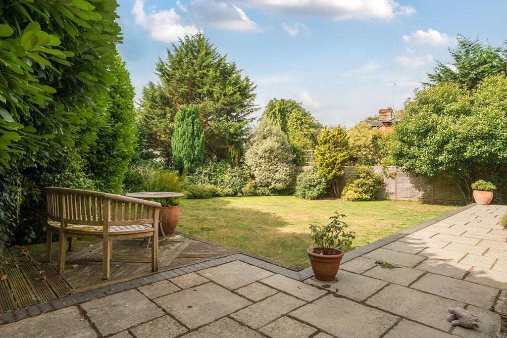 Additional image 20 of 5 bed detached house for saleThe Green, Henley-On-Thames RG9
