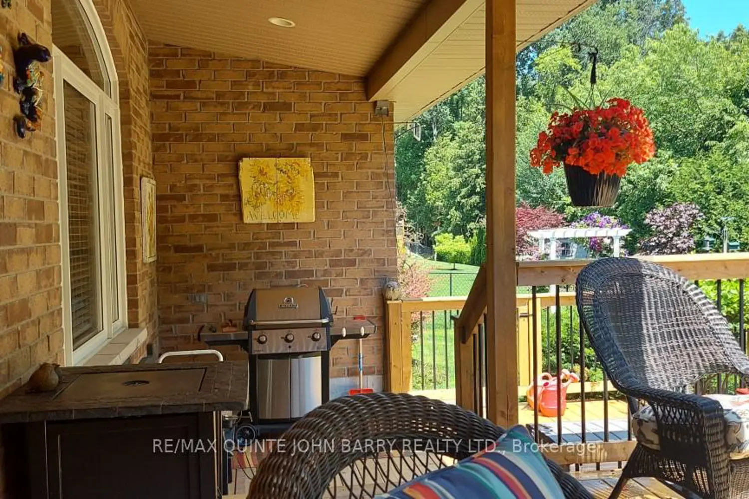 Additional image 3 of 11 Algonquin Avenue