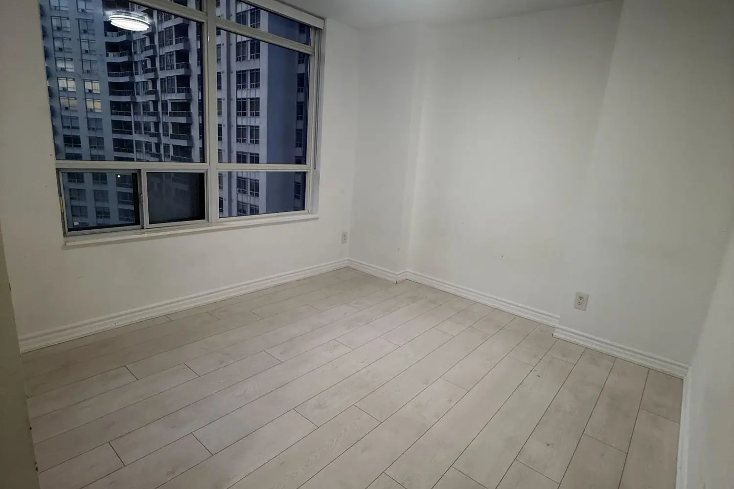 Additional image 10 of 3880 Duke Of York Boulevard 1906