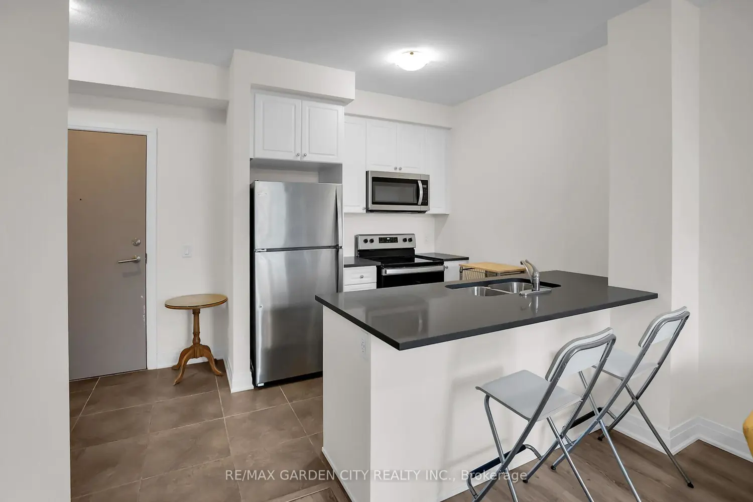 Additional image 6 of 16 Concord Place 431