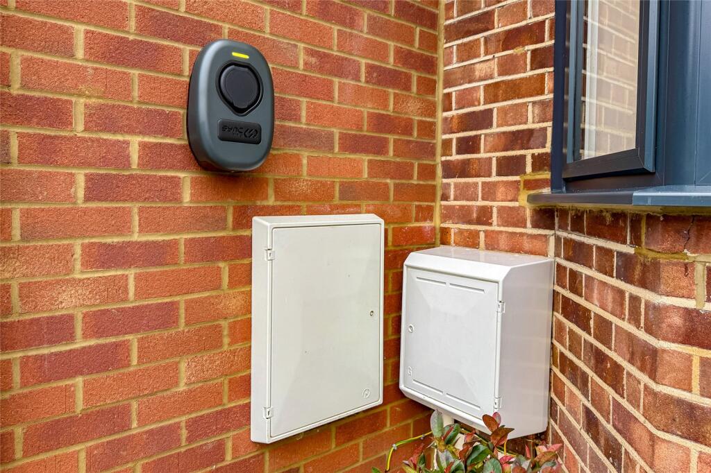 Additional image 18 of Marshalswick Lane, St. Albans, Hertfordshire, AL1