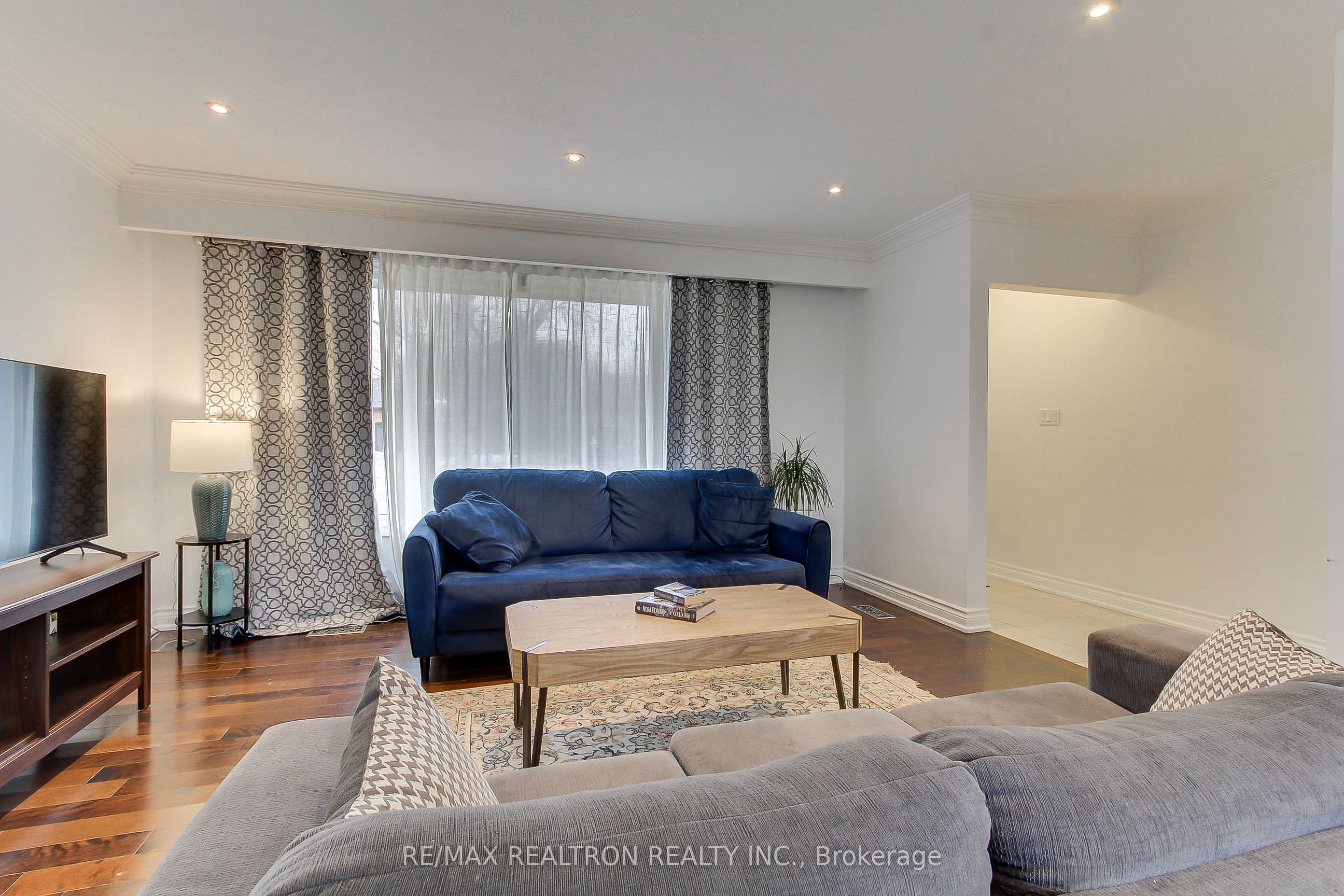 Additional image 4 of 36 Farr Avenue, East Gwillimbury, ON, L0G 1V0