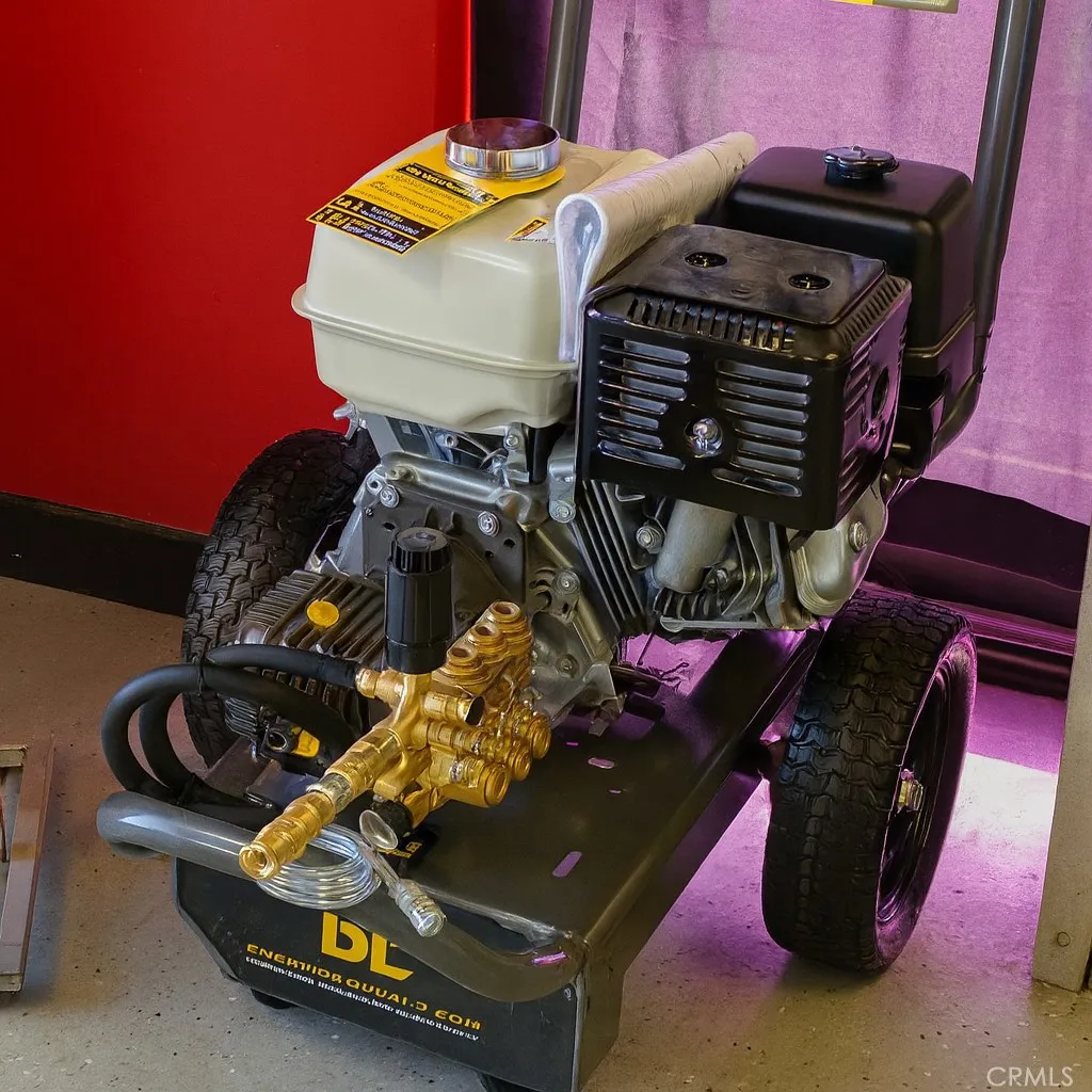 Additional image 5 of 10550 Sierra Ave Unit D, Fontana, CA 92337