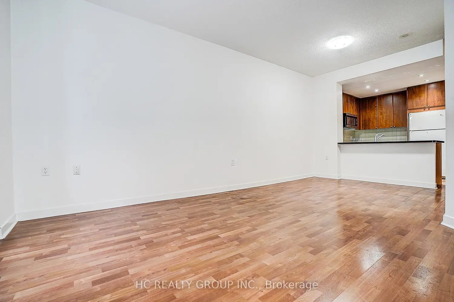 Additional image 8 of 85 Bloor Street 412