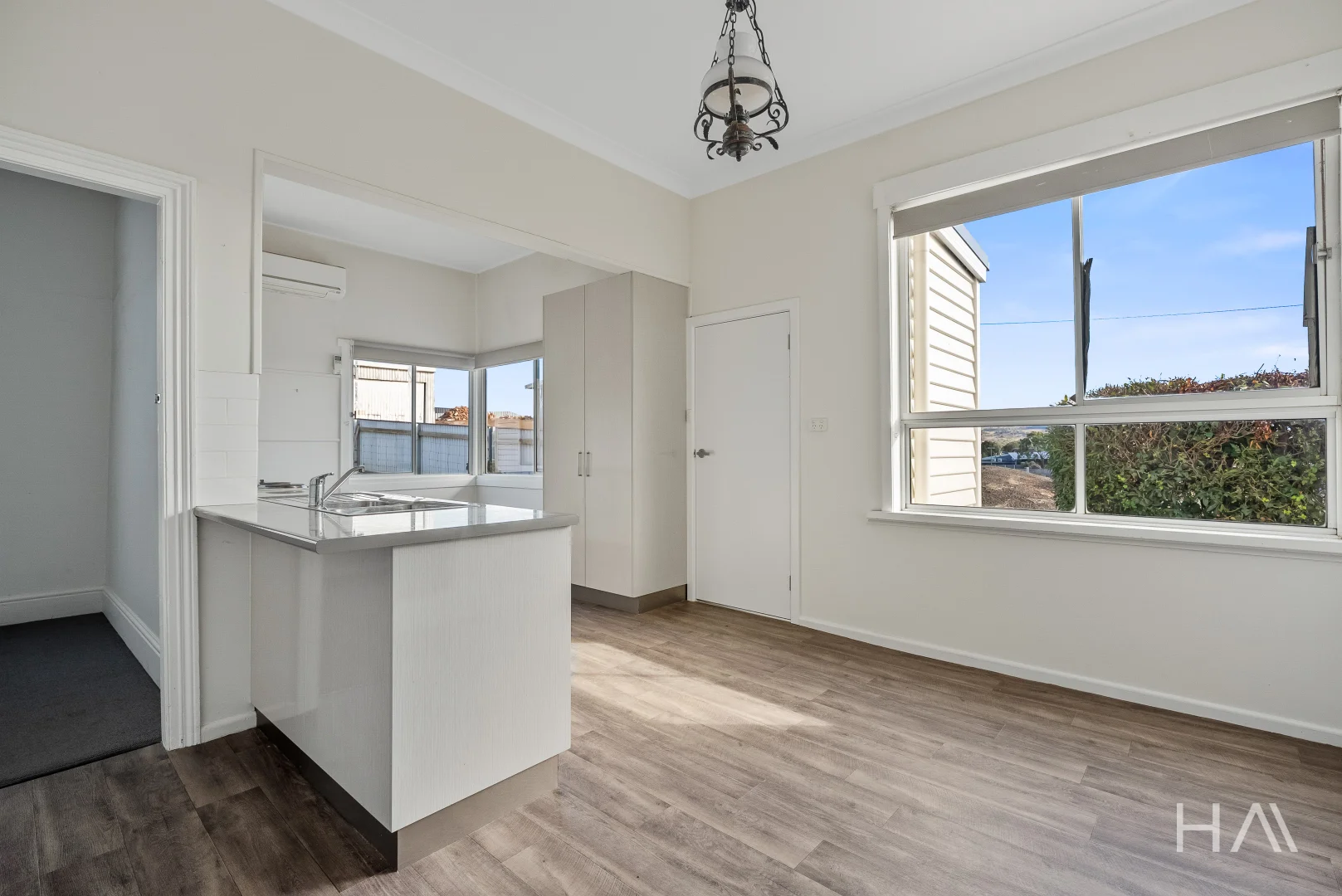 Additional image 5 of 1/68 Franklin Street, Swansea TAS 7190