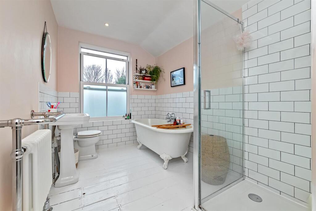 Additional image 12 of Castle Road, St. Albans