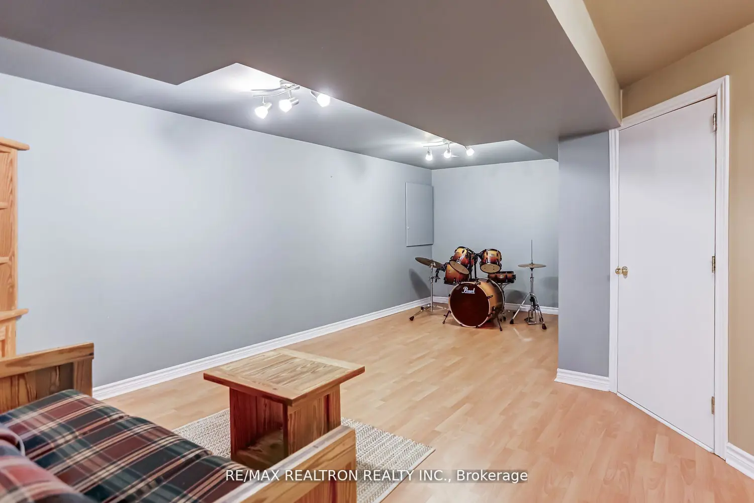 Additional image 16 of 61 Manorwood Drive