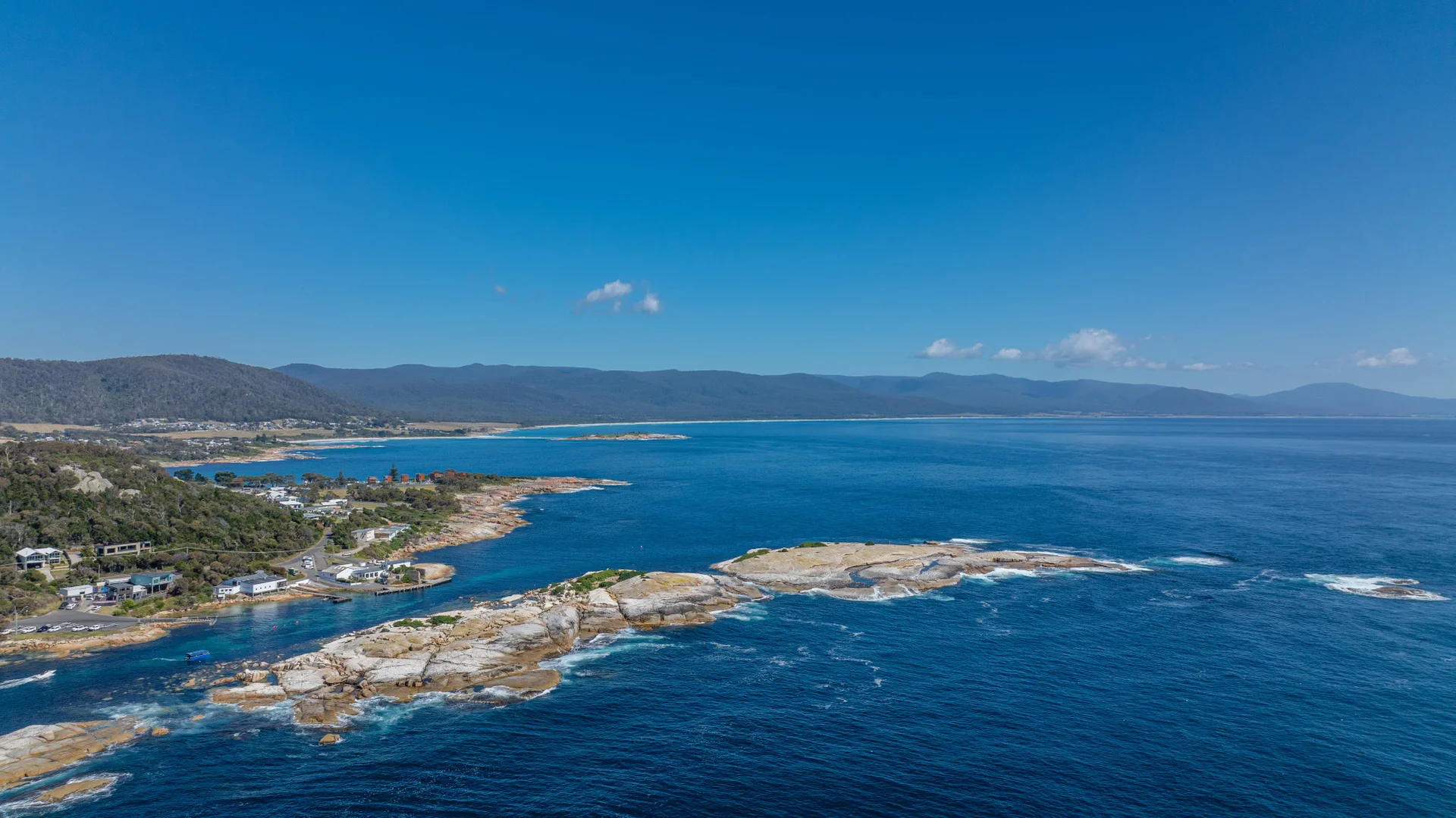 Additional image 13 of 19 Waubs Esplanade, Bicheno TAS 7215