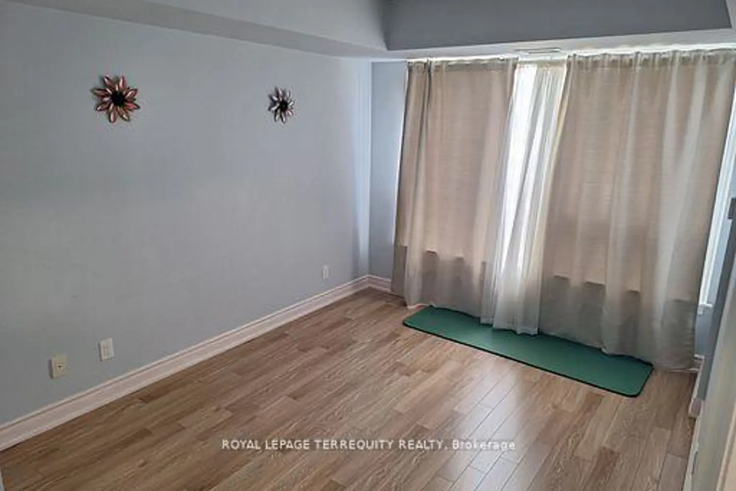 Additional image 12 of 701 Sheppard Avenue 234