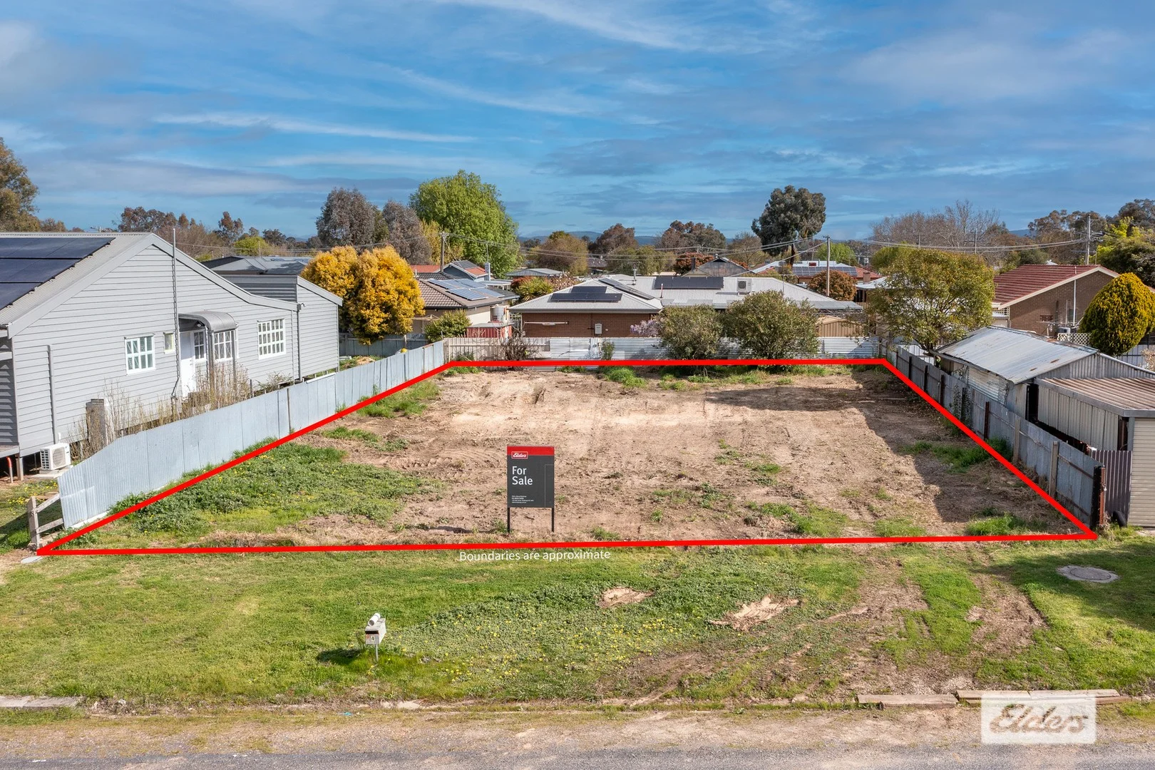 4 Burke Street, Chiltern VIC 3683
