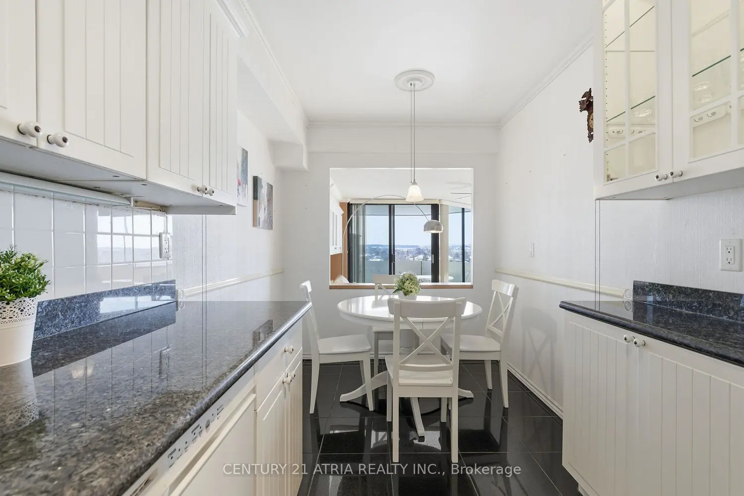 50 Baif Boulevard 909 photo 5