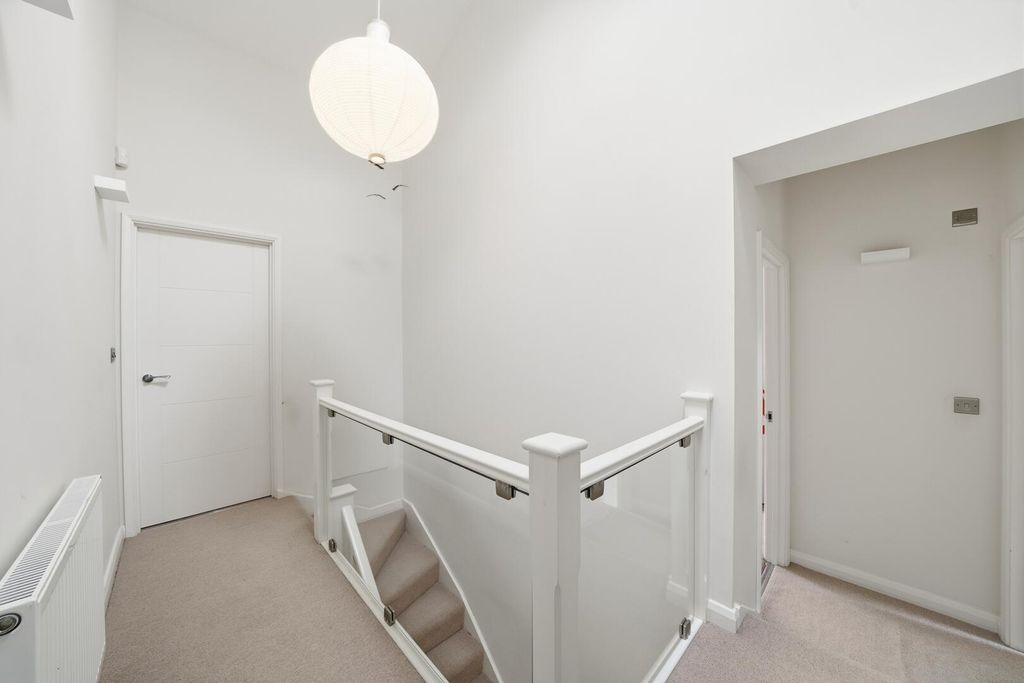Additional image 9 of 3 bed terraced house for saleGrenville Drive, West Bridgford NG2