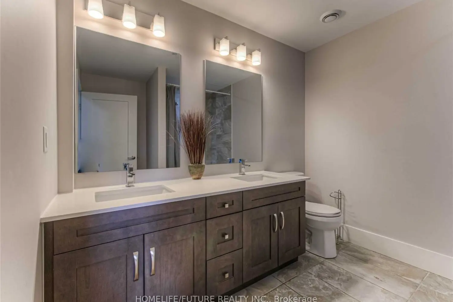 Additional image 7 of 1 Victoria Street 1712