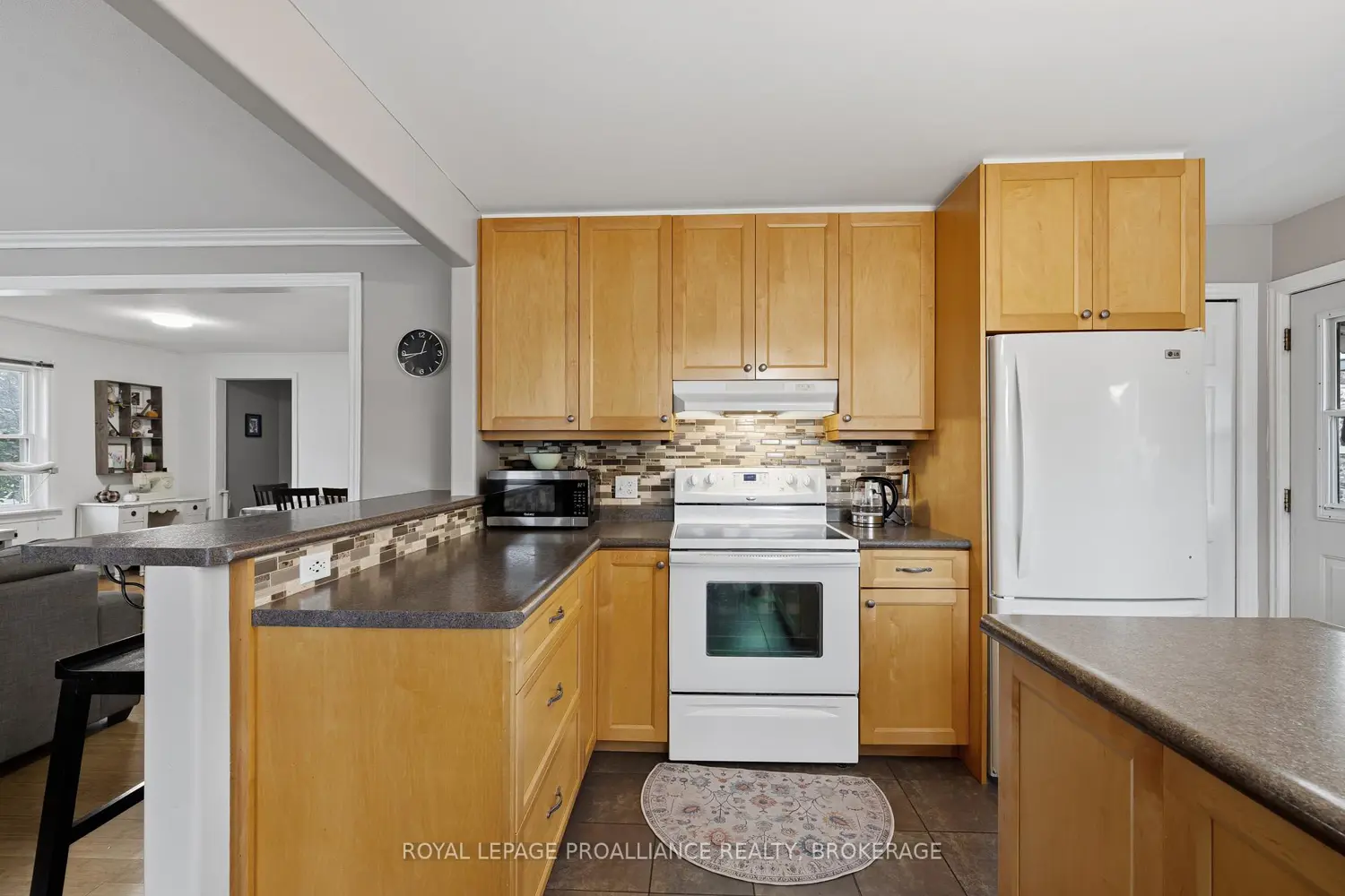 Additional image 13 of 225 East Street