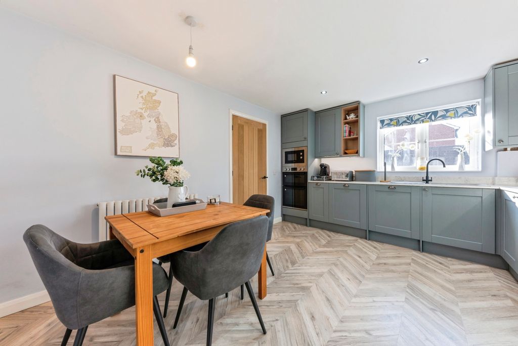 Additional image 5 of 3 bed end terrace house for saleMedway Avenue, Grantham NG31