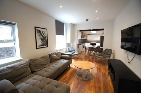 Mabfield Road, Fallowfield M14