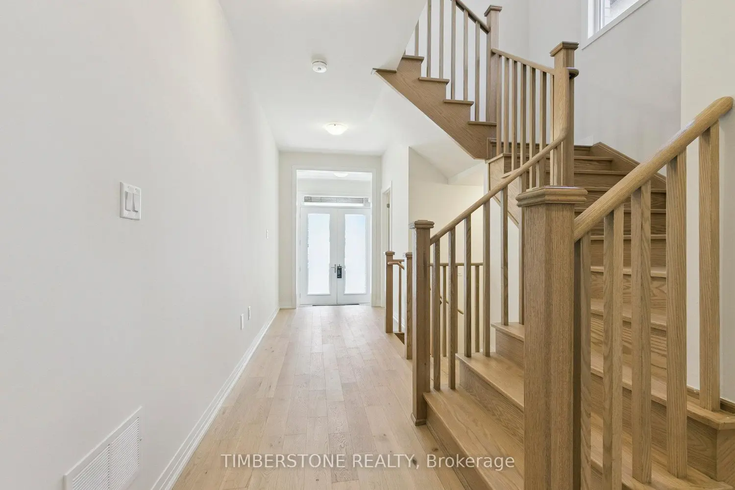 Additional image 3 of 1813 Narcissus Gardens