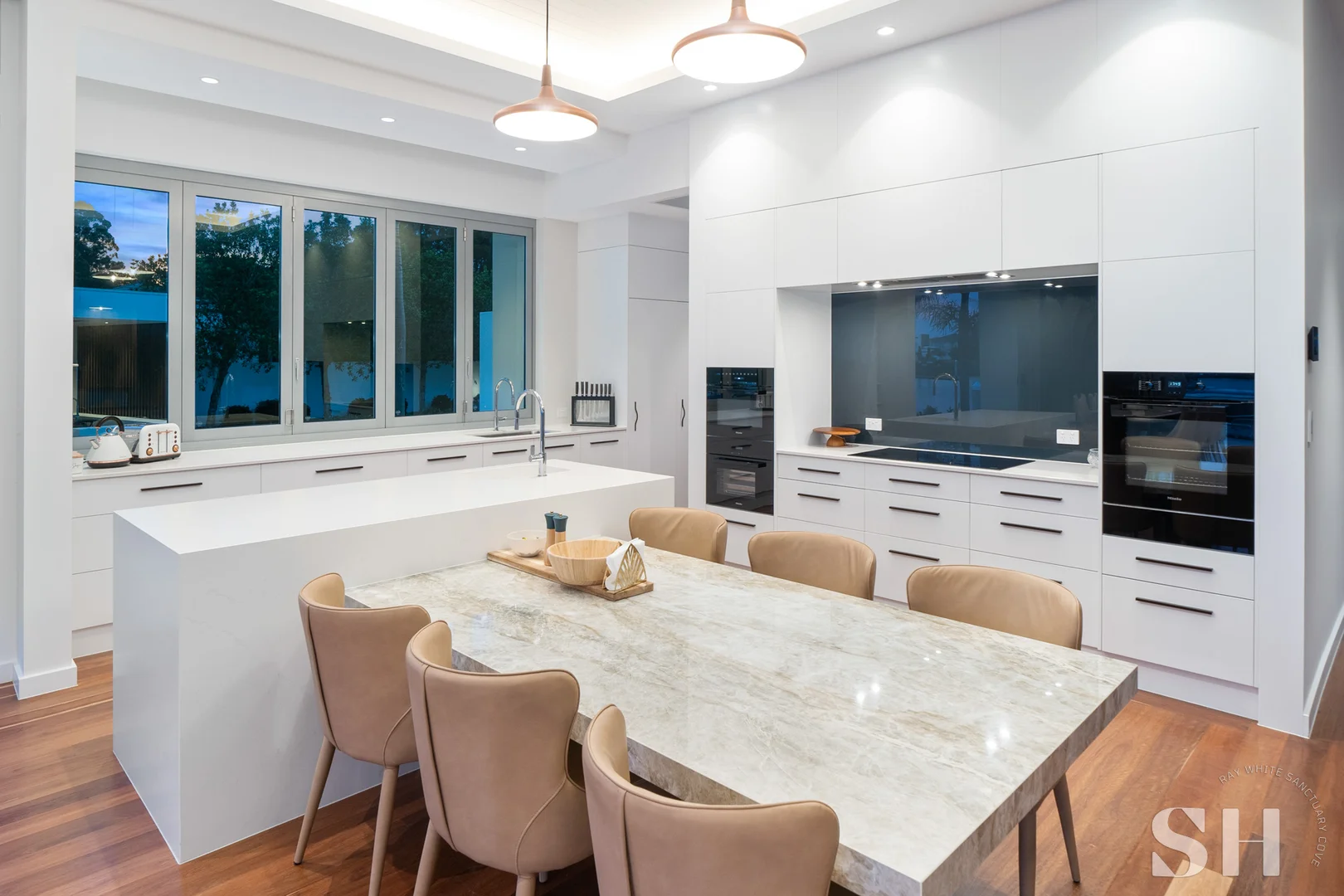 Additional image 7 of 1019 Edgecliff Drive, Sanctuary Cove QLD 4212