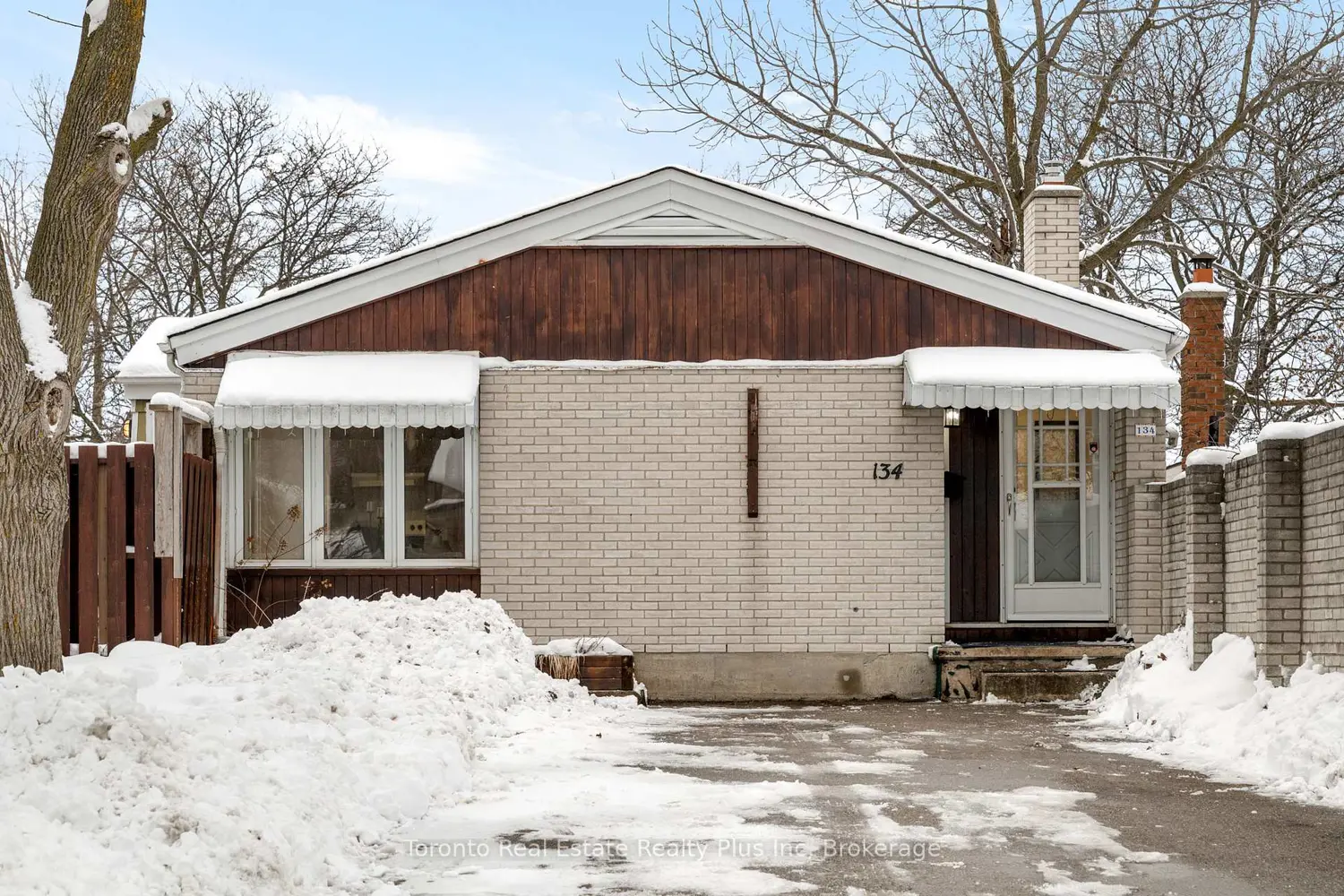 134 Pepperwood Crescent