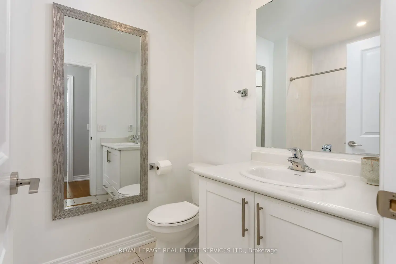 Additional image 16 of 2370 Khalsa Gate 212