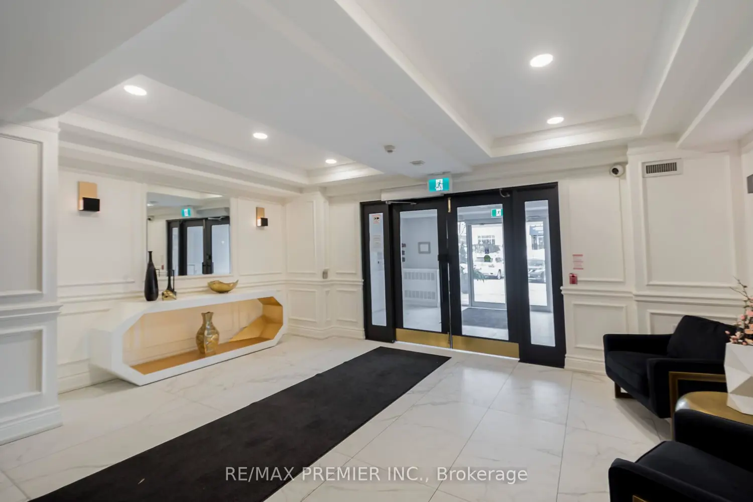 Additional image 3 of 4620 Highway 7 206