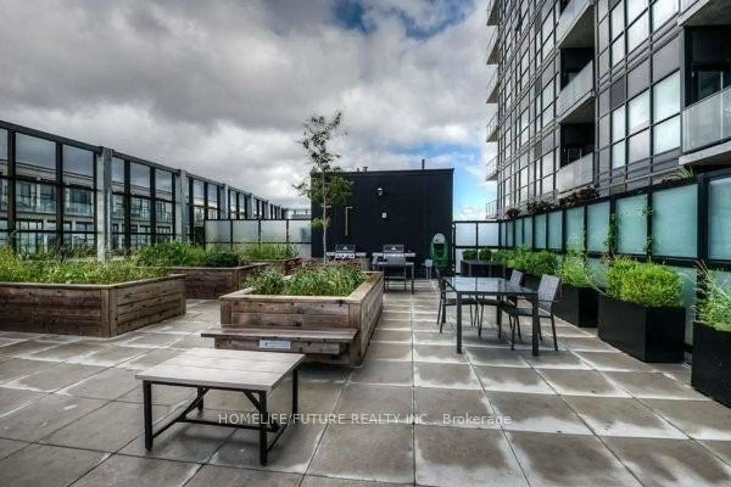 Additional image 11 of 1 Victoria Street 1712