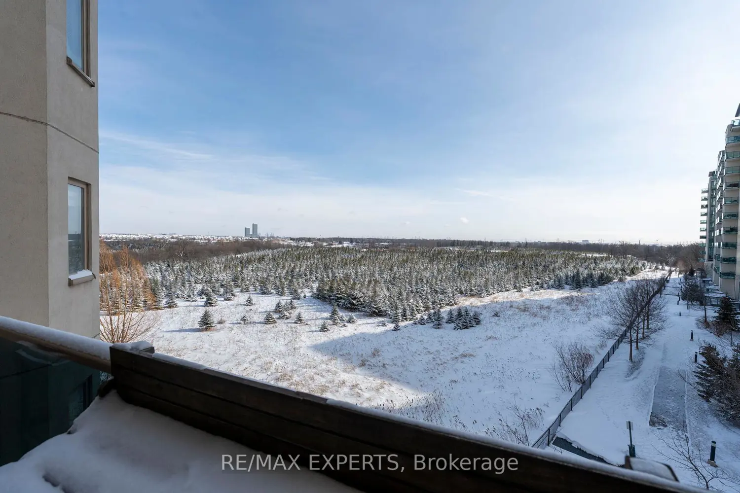 Additional image 8 of 10 Dayspring Circle 406