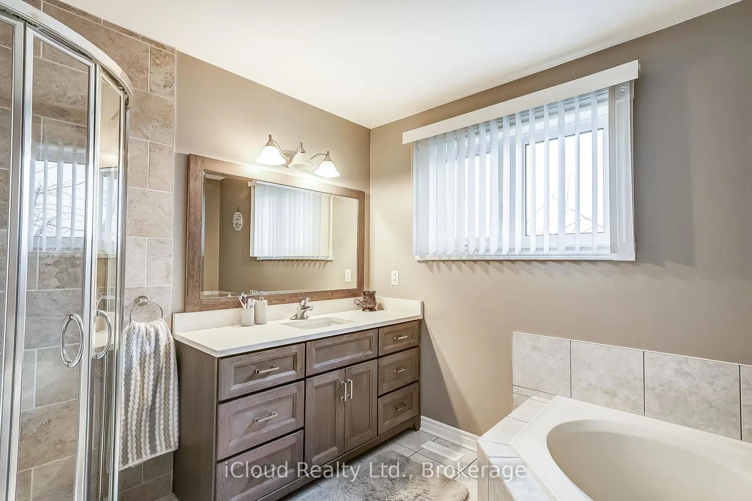 Additional image 9 of 9 Timothy Lane