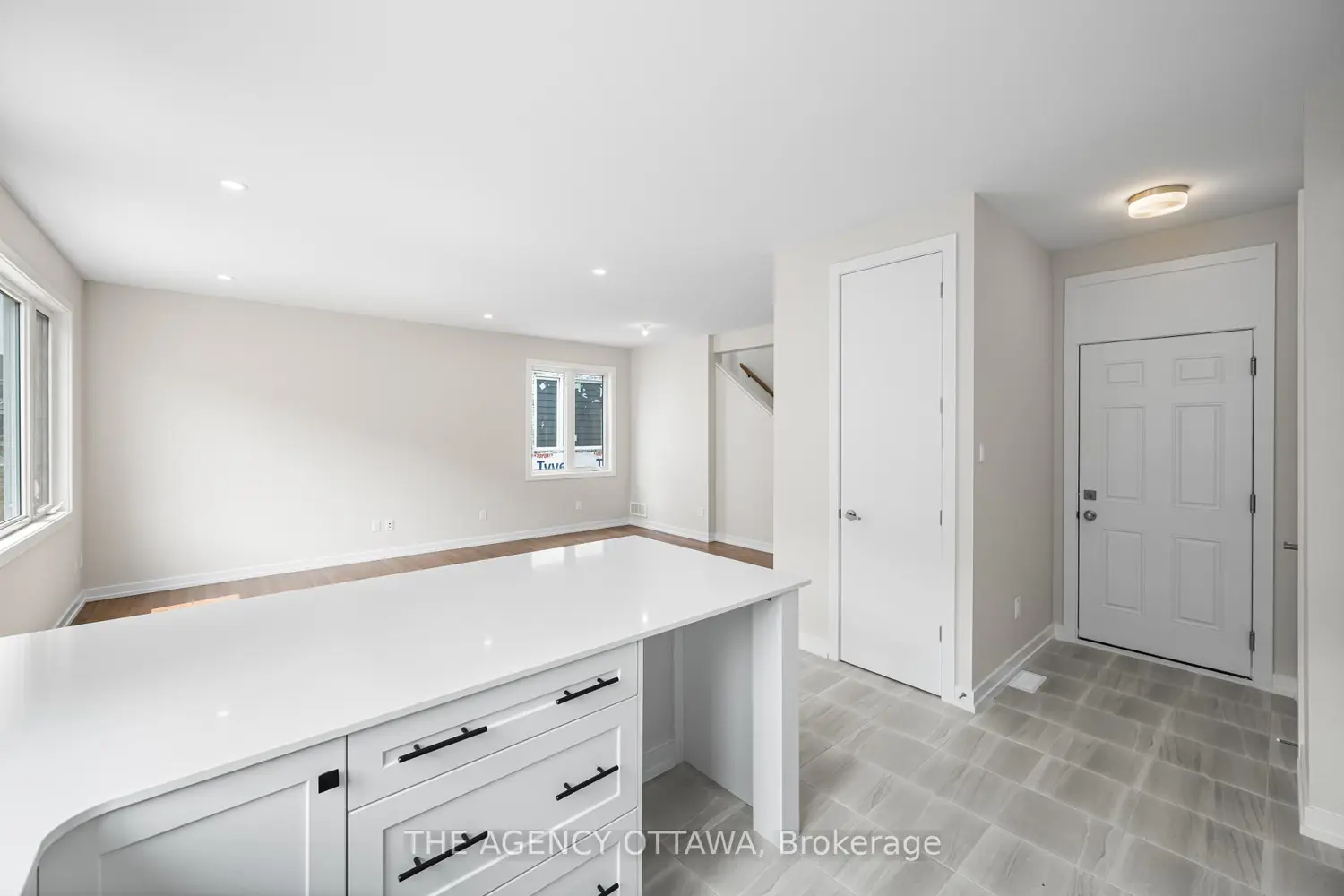 Additional image 8 of 948 Seagrave Lane