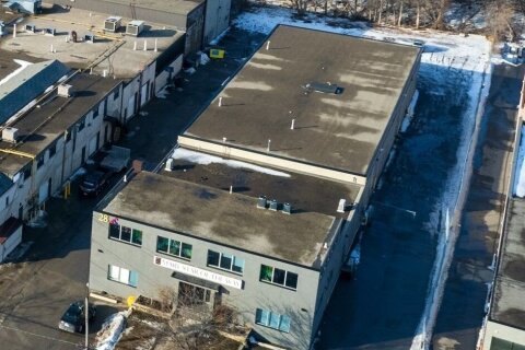 Additional image 2 of 28 Ingram Drive, Toronto, ON, M6M 2L6