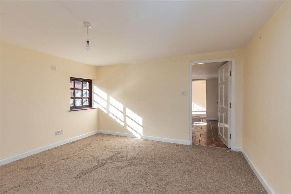 Additional image 3 of 2 bed flat for salePotters Brook, Bay Horse, Lancaster LA2