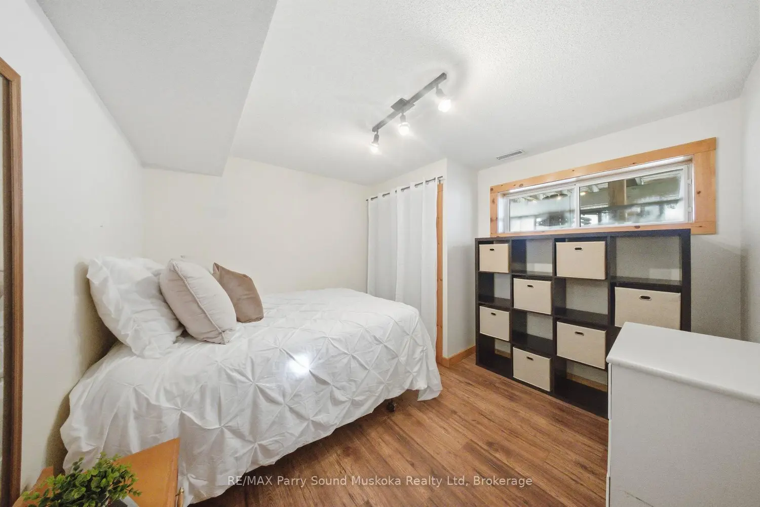 Additional image 8 of 435 Rankin Lake Road