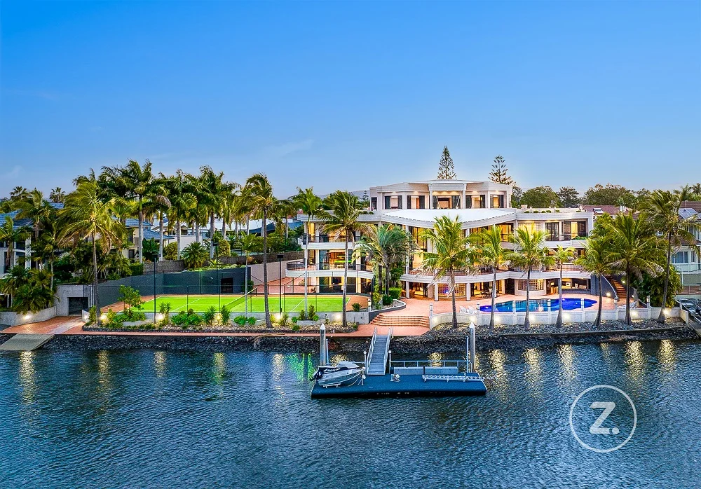 16-18 Marseille Court, Sorrento QLD 4217