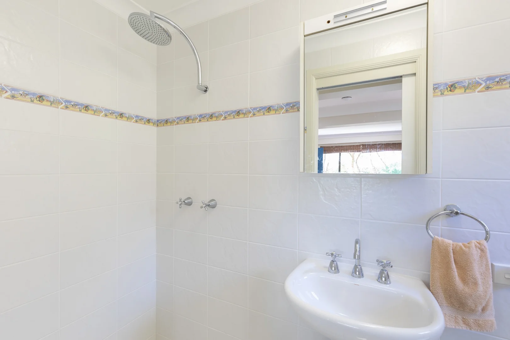 Additional image 29 of 2/5 Baker Crt, Point Lookout QLD 4183