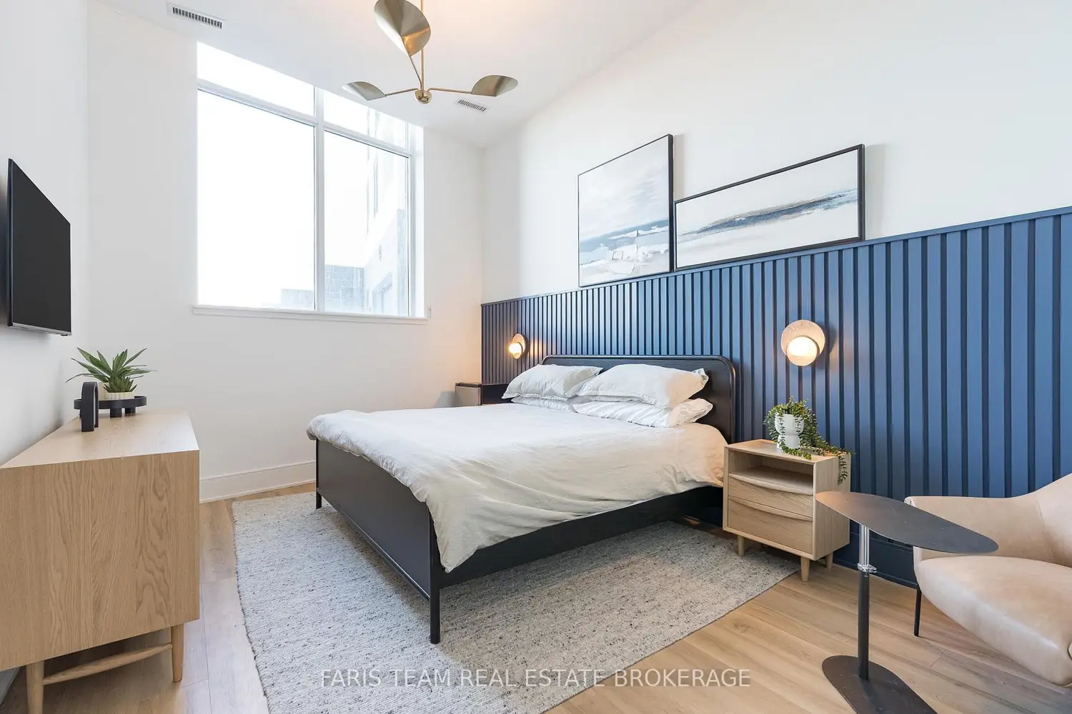 Additional image 18 of 31 Huron Street 216