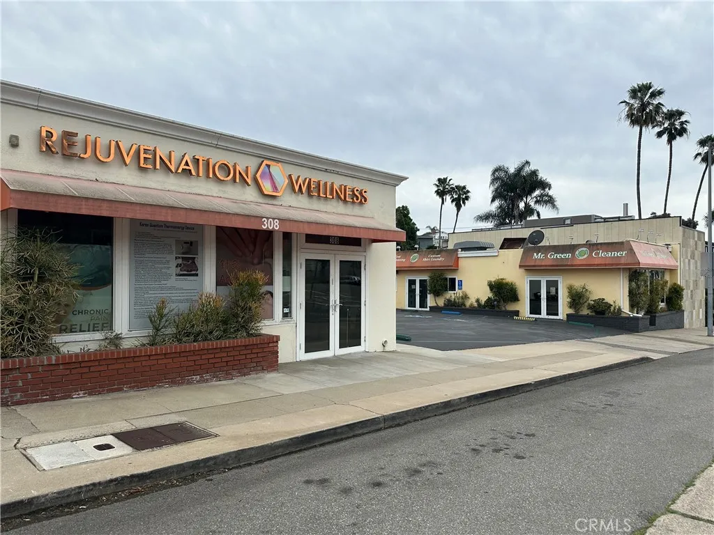 Additional image 16 of 306 Old Newport Blvd, Newport Beach, CA 92663