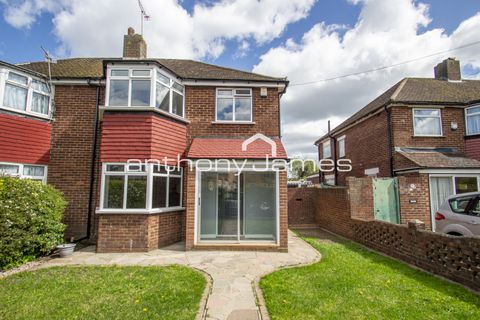 Dovedale Road Welling DA16