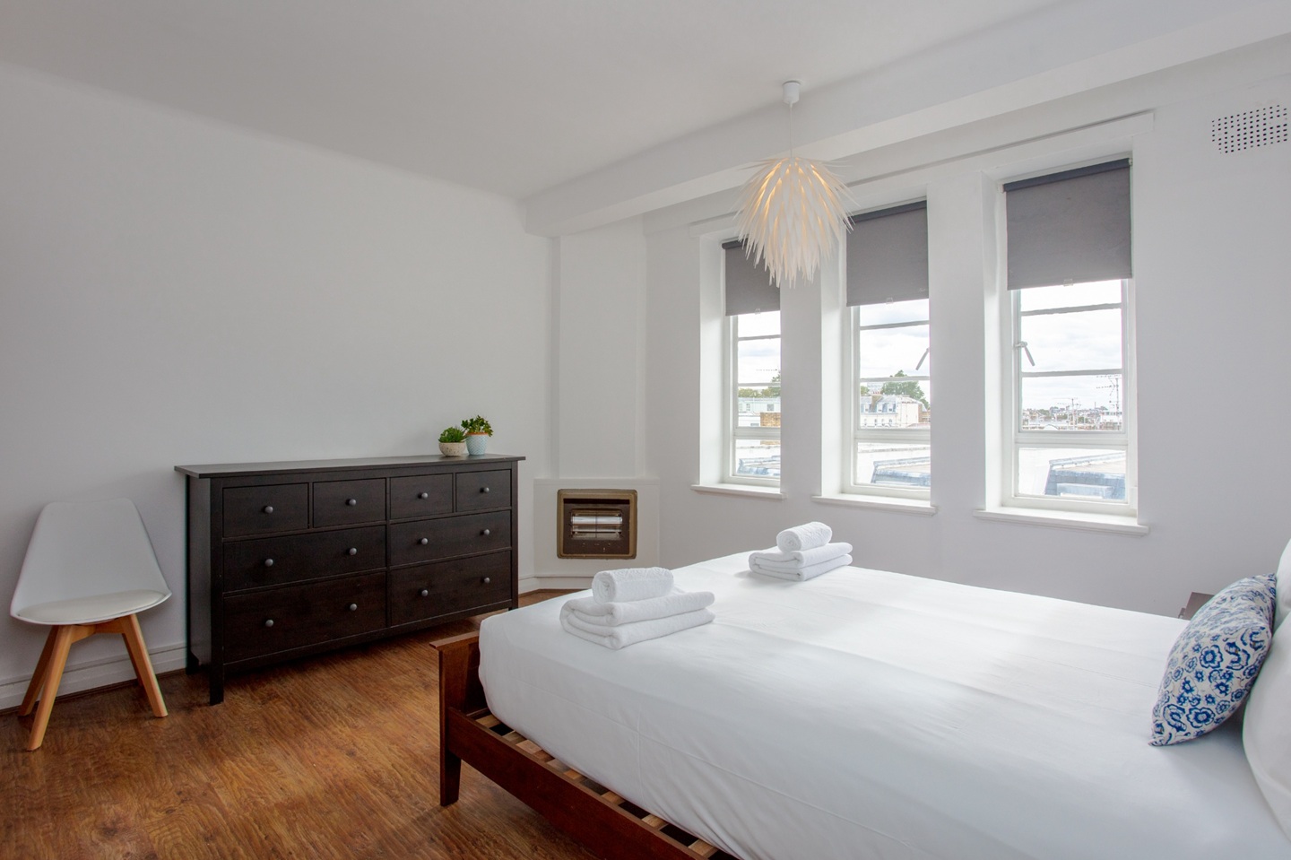 Additional image 9 of 2 Bed Flat, Hatherley Grove, W2, N1 7GU