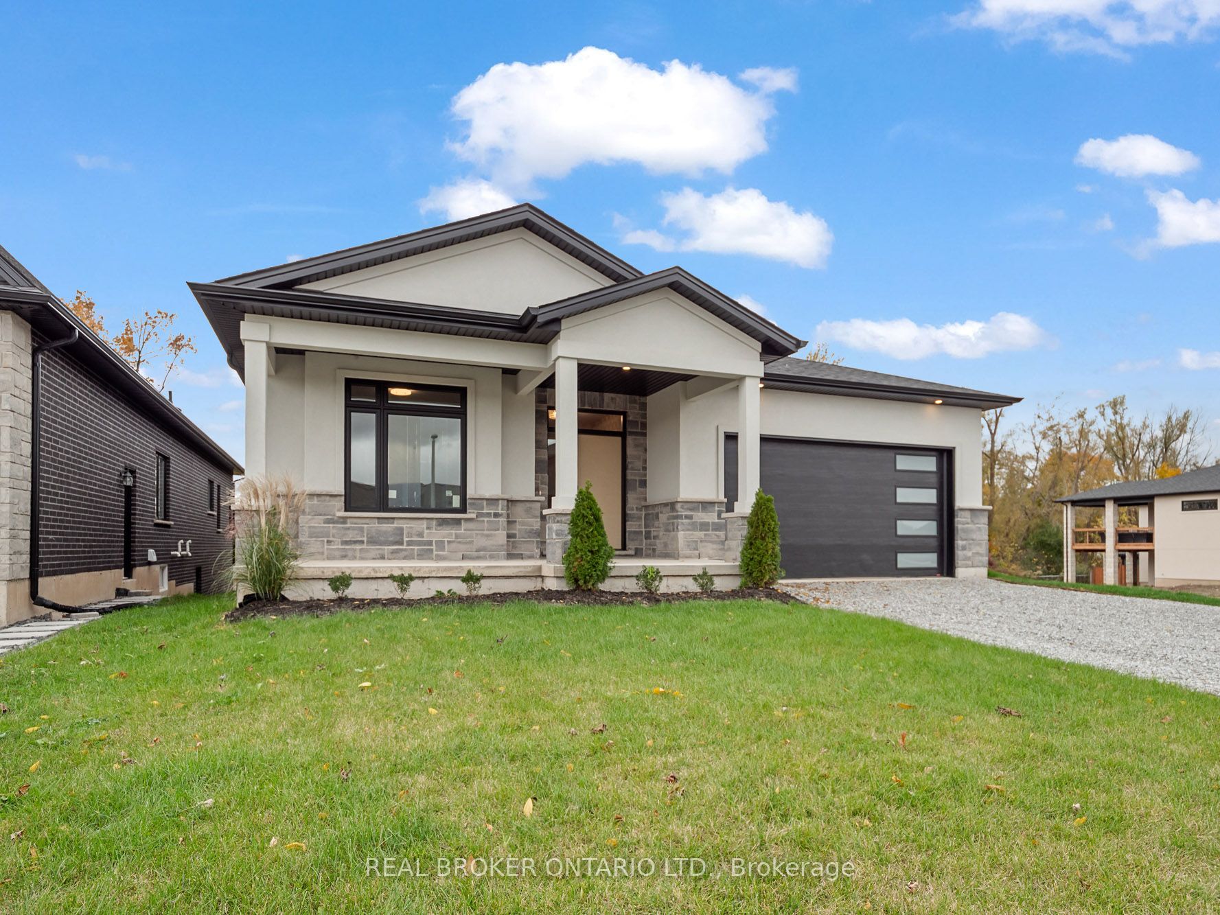 149 Willowbrook Drive, Welland, ON, L3C 0G2