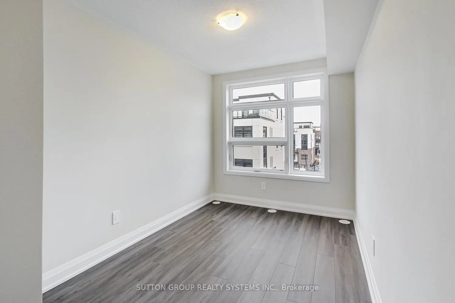 Additional image 13 of 1581 Rose Way 114