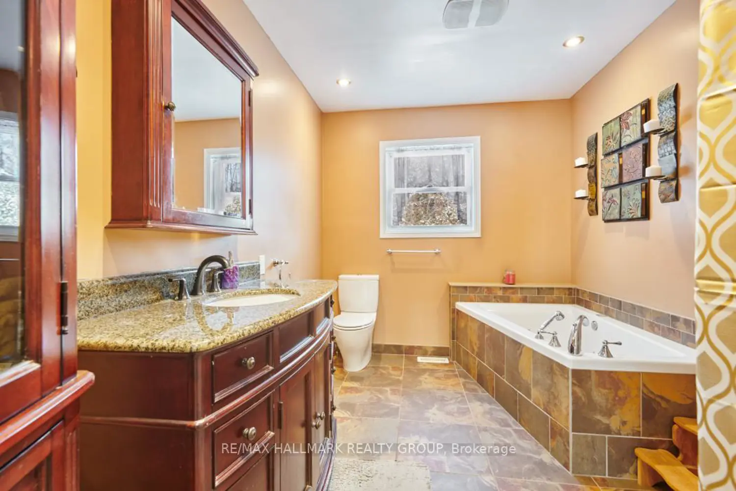 Additional image 12 of 79 Bourdeau Crescent