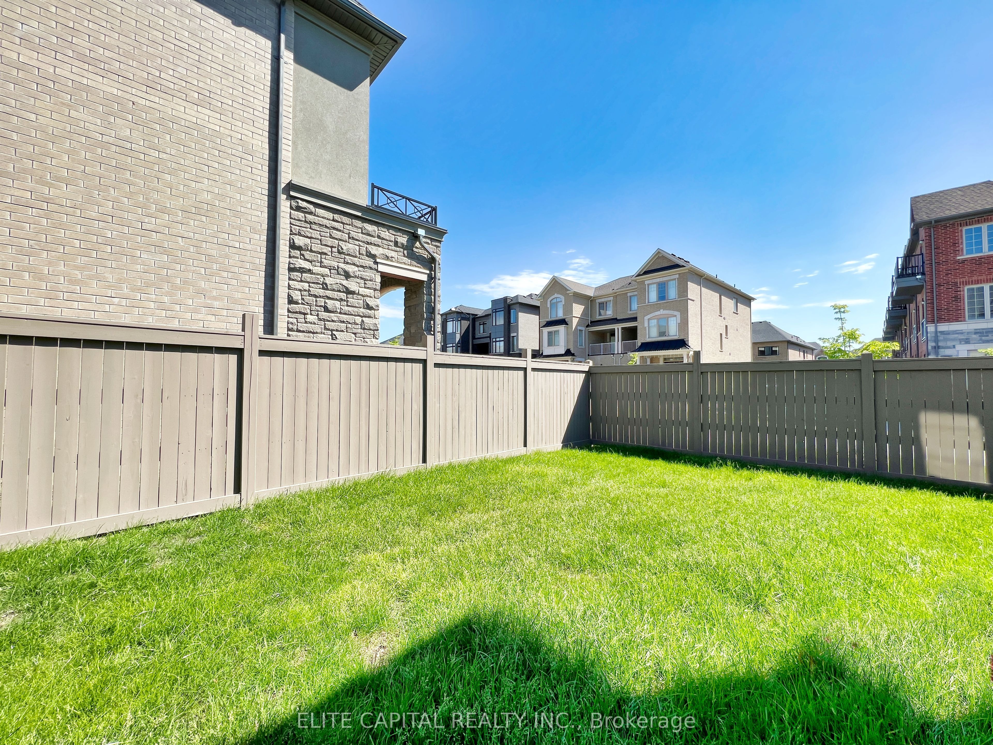 Additional image 3 of 25 Hilts Drive, Richmond Hill, ON, L4H 0H7