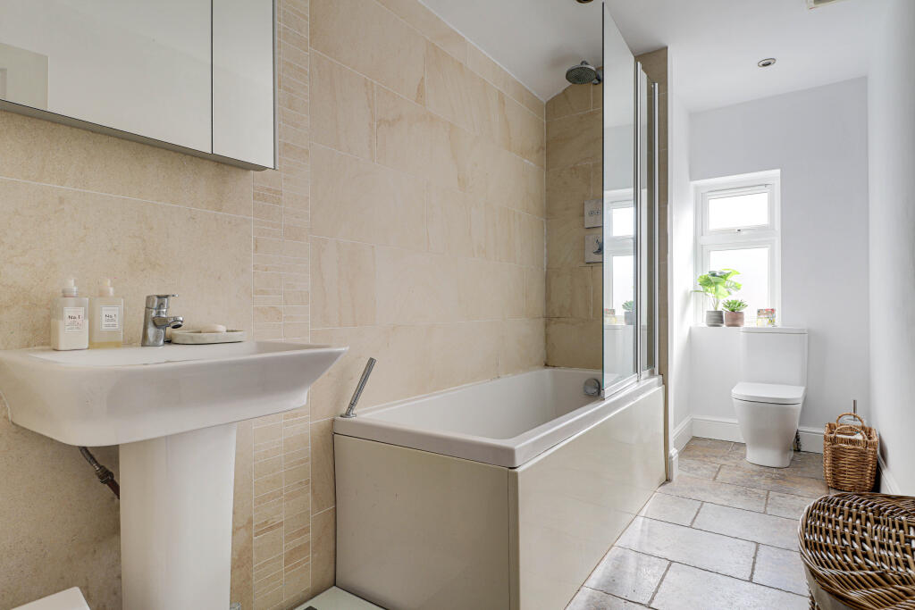 Additional image 9 of St. Julians Road, St. Albans, Hertfordshire, AL1