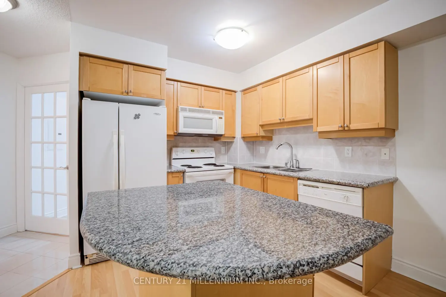 Additional image 12 of 80 Harrison Garden Boulevard 1215