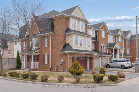 Additional image 7 of 21 Decker Hollow Circle, Brampton, ON, L6X 0K9