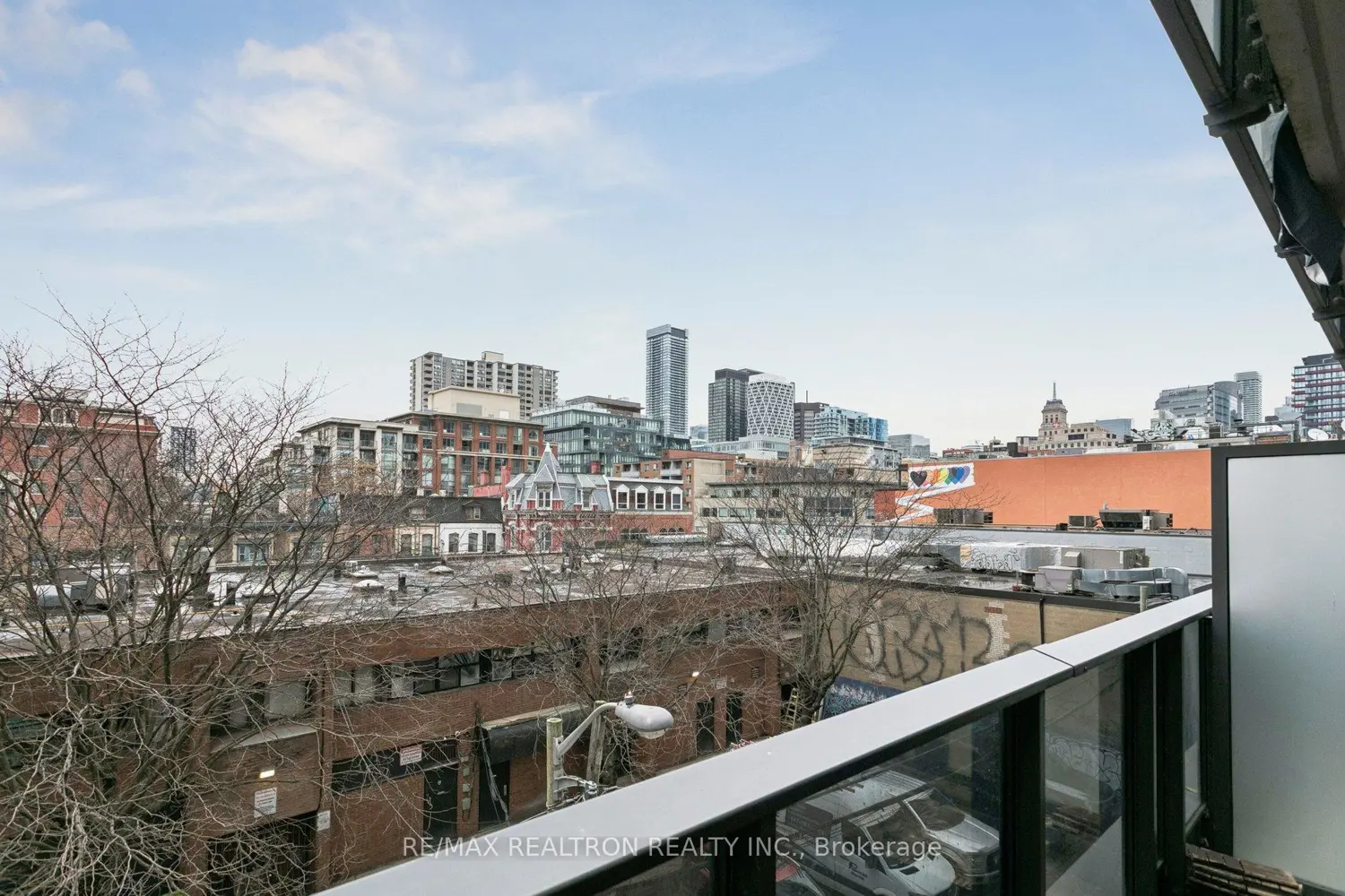 Additional image 19 of 330 Richmond Street 307