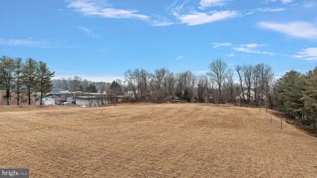 Additional image 6 of 275 Possum Park Road, Newark, DE 19711